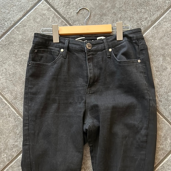 SEVEN 7 black jeans with cute lace up detail at bottom of legs size 8 - Picture 4 of 14